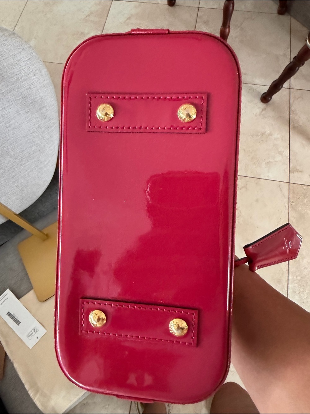 Louis Vuitton Rose Indian mono Vernis Alma BB w strap pre-owned. Still gorgeous - Picture 3 of 15